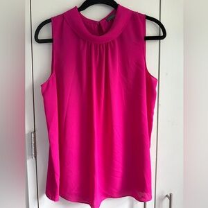 Vince Camuto Luxe Crepe de Chine Sleeveless Pleated Neck Blouse, M, MSRP $69